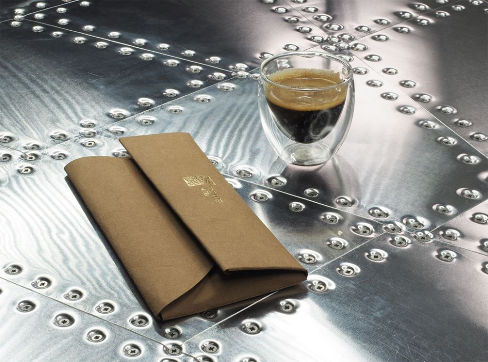 Логотрейд pекламные подарки картинка: Холдер для счёта 1195106